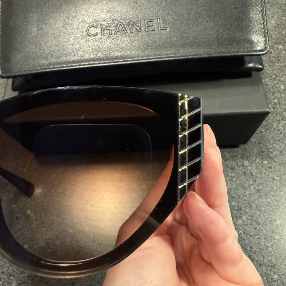CHANEL 6054 sunglasses - Picture 9 of 10